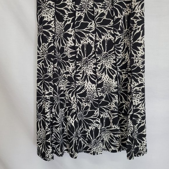 Perceptions New York Dress - Picture 5 of 7